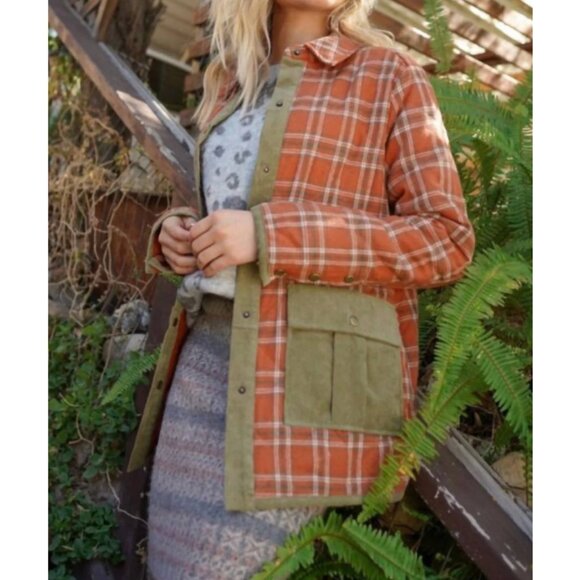 Hem & Thread Jackets & Blazers - Hem & Thread Women's Rust Plaid Olive Quilted Jacket Size M